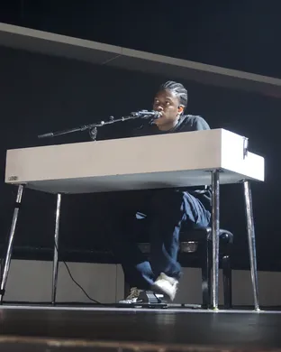 Daniel Caesar Tampa