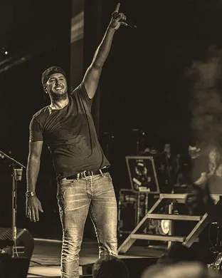 Luke Bryan Tampa