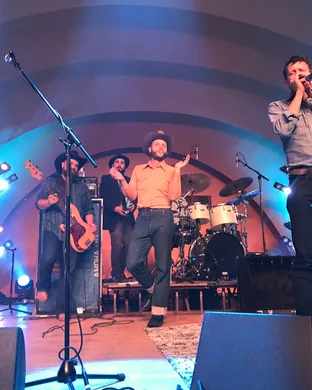 Turnpike Troubadours Clearwater